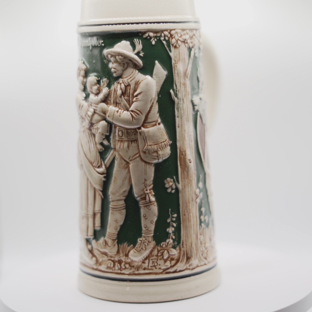 Vintage German Beer Stein – “Der Stammhalter” – Rare Hunting Theme
